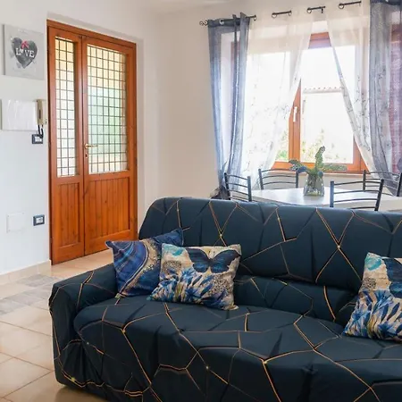 Welcomely - The Butterfly House קאלה גונונה
