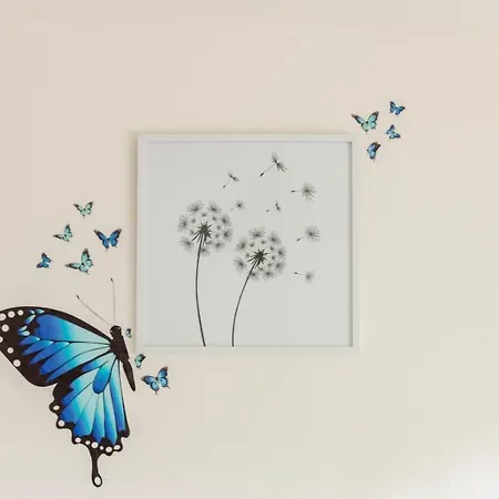 Welcomely - The Butterfly House Lejlighed