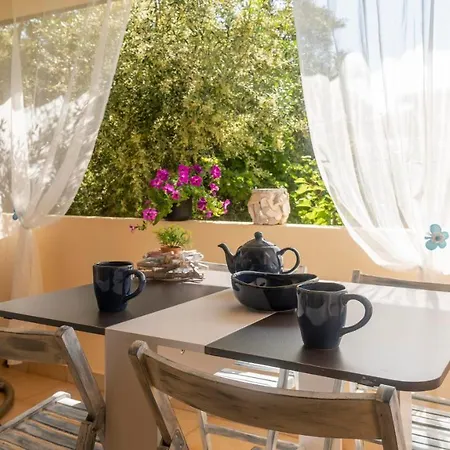 Apartment Welcomely - The Butterfly House *